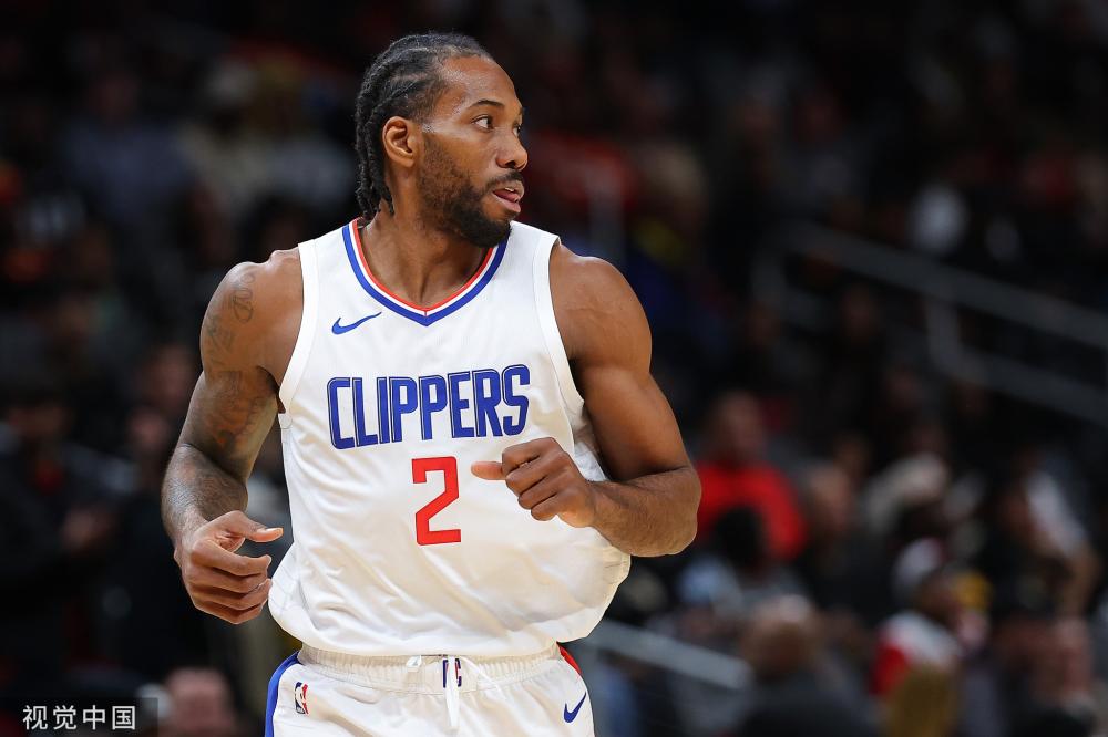 也为她自己 也为她自己